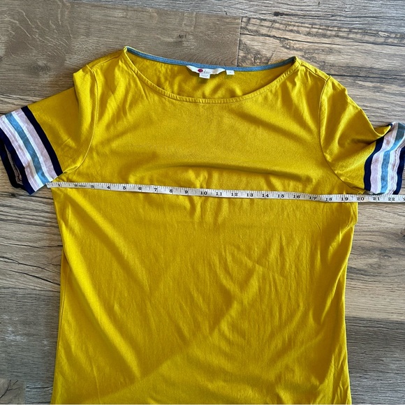 Boden Mustard Yellow Short Sleeve Striped Sleeve Tee Medium - Picture 8 of 13